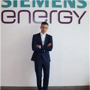 Studente al primo anno di ingegneria aerospaziale al Politecnico di Milano dopo 5 anni ai Salesiani di Sesto.