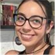 Profesora de apoyo escolar para alumnos de primaria y secundaria