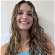 Profesora de inglés adaptada a diferentes alumnos con gran iniciativa 