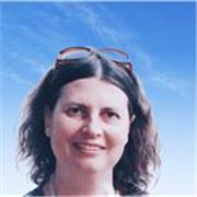 Professeure expérimentée propose des cours particuliers d'excellence pour une préparation optimale au bac de français. 