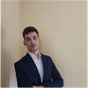 Neolaureato in Economia impartisce lezioni in materie economico- statistiche (universitari) e materie anche umanistiche( liceali)