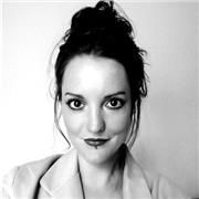 Chanteuse diplômée du CVI de Copenhague donne cours de technique vocale et écriture. Tout style (pop, rap, métal...) et tout niveau
