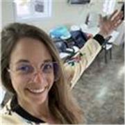 Private English Teacher ! Miss Betsy from Canada !
