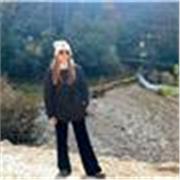 Profesora de primaria apta para dar cualquier materia.