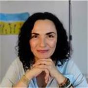 Comunicadora y psicóloga, con más de 28 años de experiencia. Ayudo a mejorar capacidades de oratoria y comunicación.