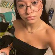 Issue d’un baccalauréat général et à l’université pour des études études de langue ça serais avec plaisir que je vous aiderai en anglais :)