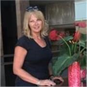 I'm a well balanced open minded woman... aim to taylor make my lessons to the individuals needs. 
My life skills help me engage