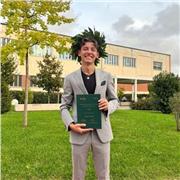 Laureato in Fisica propone lezione di matematica e fisica a studenti universitari, di scuola superiore e medie in presenza e a distanza