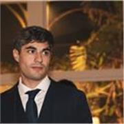 Laureato con 110 e lode e tutor universitario, offre lezioni individuali previa pianificazione di un programma di studi.