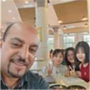 Professeur de Français  avec 24 ans d'expérience dans l'enseignement aux lycées et aux universités tunisiennes et chinoises. 