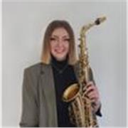 Clases de; piano/ guitarra/ ukelele/ saxofón/ lenguaje m./análisis /armonía/etc. A domicilio/ online/ presencial. Todas las edades
