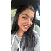 Profesora de Inglés imparte clases a niños/as de todas las edades