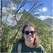 Professora de Língua Portuguesa e Literatura com experiência em aulas presenciais e remotas