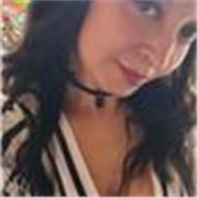 Entusiasta, comprometida y responsable, me adapto a las necesidades de aprendizaje de los estudiantes