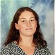 Moi c’est Lou-Ann, actuellement en BTS Motorisations Toutes Énergies et titulaire d’un bac général (mathématiques et physique-chimie). Je propose des soutiens scolaires pour n’importe quel niveau, de la primaire à la terminale.