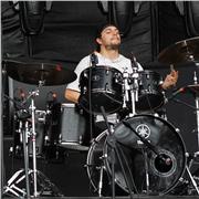 Music theory and guitar teacher offer classes in spanish or english. Also as a native spanish speaker offer conversational lessons for spanish or english students. Nice to meet you!