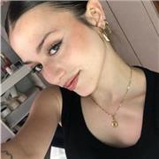 Estudiante de 19 años que imparte clases de primera lengua extranjera (Inglés) con un buen nivel