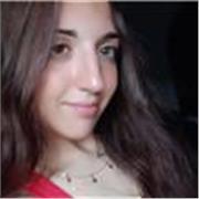 Estudiante del grado Estudios Ingleses, con experiencia más informal en casa. Estoy dispuesta a ayudar y enseñar.