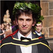 Laureato Magistrale in Fisica Teorica impartisce lezioni di Fisica e Matematica