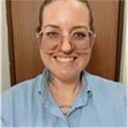 Maestra bilingüe para niños, jóvenes y adultos