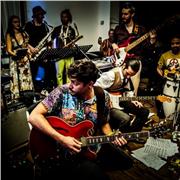 Lezioni di chitarra primo approccio ed esperti