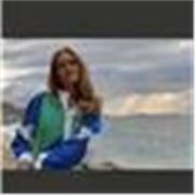 Soy francesa y me encanta trabajar con niños. Puedo dar clases de francés de manera divertida y educativa