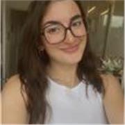 Étudiante en 3ème année de STAPS, titulaire d’un BAFA, j’aime aider les enfants à progresser au niveau scolaire.