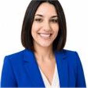 Profesora titulada de marketing digital con gran pasión por la creación de marca personal, redes sociales y contenido. 