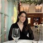 Soy monitora de ocio y tiempo libre, y además me gusta cuidar de niños y ayudarles con sus tareas diarias.