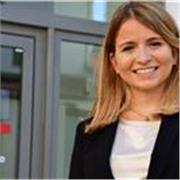Insegnante giovane, paziente, empatica, volenterosa e disponibile è prontissima ad aiutarti con i tuoi compiti!