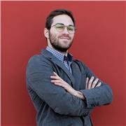 Laureato in lingue e studente in magistrale in materie umanistiche disponibile per ripetizioni e aiuto compiti per storia