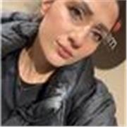 Ich bin ausgebildete Englischlehrerin. Arabisch ist meine Muttersprache. Ich biete geduldigen und strukturierten Sprachunterricht