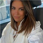 Soy una persona que le gusta estar en constante aprendizaje y transmitirlo de la mejor manera posible