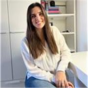 Vuoi parlare fluentemente in inglese? Sarò la tua insegnate di conversazione!