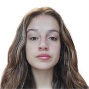 Profesora de plástica, monitora y niñera