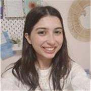 Profesora que imparte clases de refuerzo de cualquier asignatura