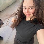 Daría clases a niños pequeños para sus apoyos escolares.