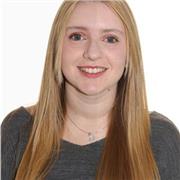 Soy profesora de primaria, por lo que podría ayudar a mi alumnado con los deberes o a personas que quieran iniciarse con el idioma