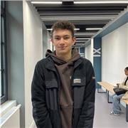Étudiant en Institut d'Études Politiques à Fontainebleau - Cours en ligne