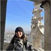 Diplomata al Liceo Scientifico, ripetizioni di Matematica e Geometria a bambini e ragazzi scuole elementari e medie