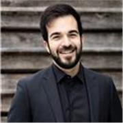 Soy ingeniero mecatrónico y robótico especializado en automatización industrial, robótica colaborativa y visión artificial