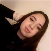 Etudiante en physique donne des cours de mathématiques et de physique chimie pour tout les niveaux de la primaire à la terminale