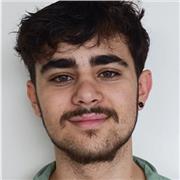 Profesor de matemáticas ofrece clases particulares para estudiantes de primaria y ESO