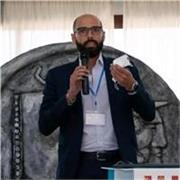 Ingegnere ambientale con esperienza nelle bonifiche e nel campionamento ambientale, per tutte le fasce d'età. Offre lezioni online