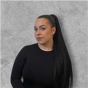 soy auxiliar de enfermería y estoy estudiando auxiliar de veterinaria, biología es una asignatura que siempre he dominado