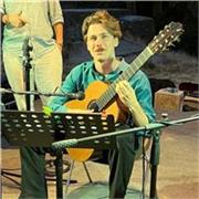 Ciao! Offro lezioni di Chitarra, teoria musicale, armonia, analisi musicale e solfeggio per tutti i livelli ed età