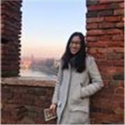 Insegnante di inglese, madrelingua inglese americano, che offre lezioni private online in cui imparare conversando