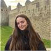 Profesora de repaso y apoyo para alumnos de primaria