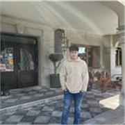 Profesor de magisterio apto para todos los niveles de educación primaria. 