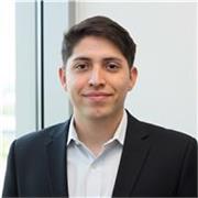 Abogado ofrece clases de Derecho Constitucional – Preparación de finales